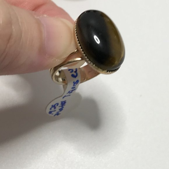 Tigereye Sizeable Silver Ring - Picture 6 of 8